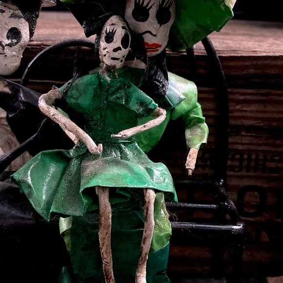 Day of the Dead Paper Maché Catrina Sculptures Dia de los Muertos Halloween - Picture 15 of 16